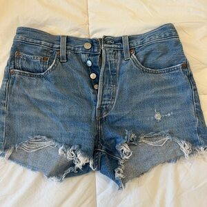 Levi’s shorts